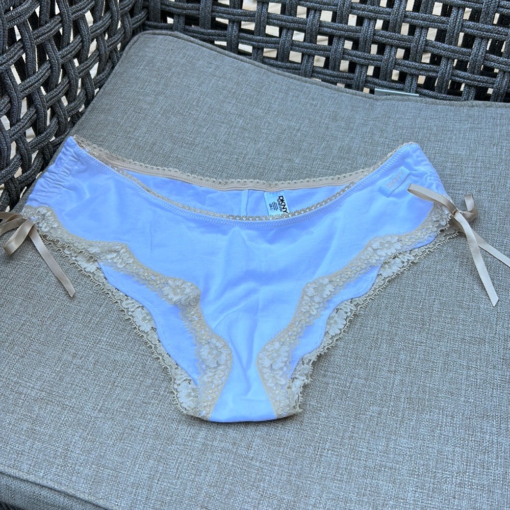 New DKNY size L